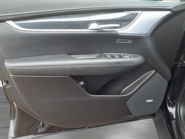 Used 2023 Cadillac XT5 Premium Luxury image 22