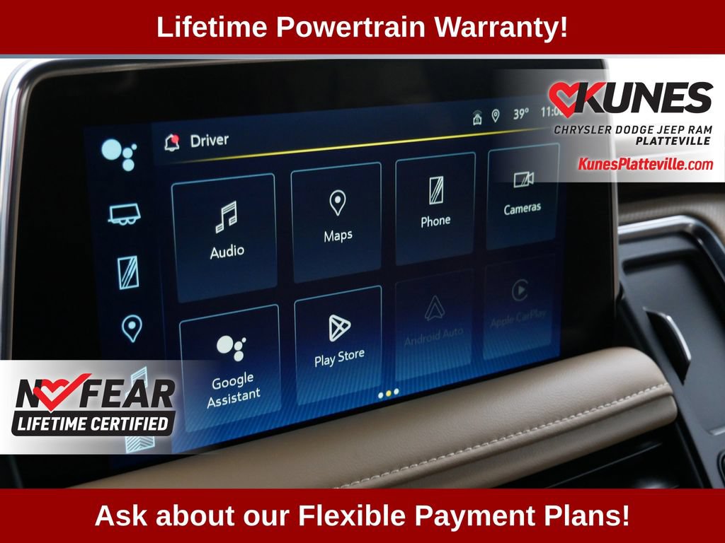 Used 2023 Chevrolet Suburban Premier AWD/4WD image 27