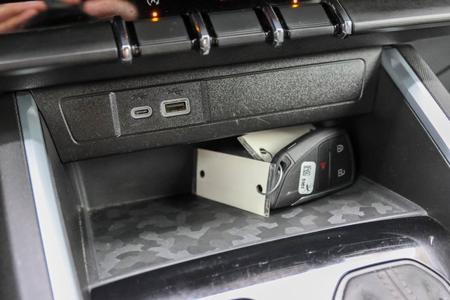 Used 2024 Chevrolet Colorado Trail Boss w/ Advanced Trailering Package image 23