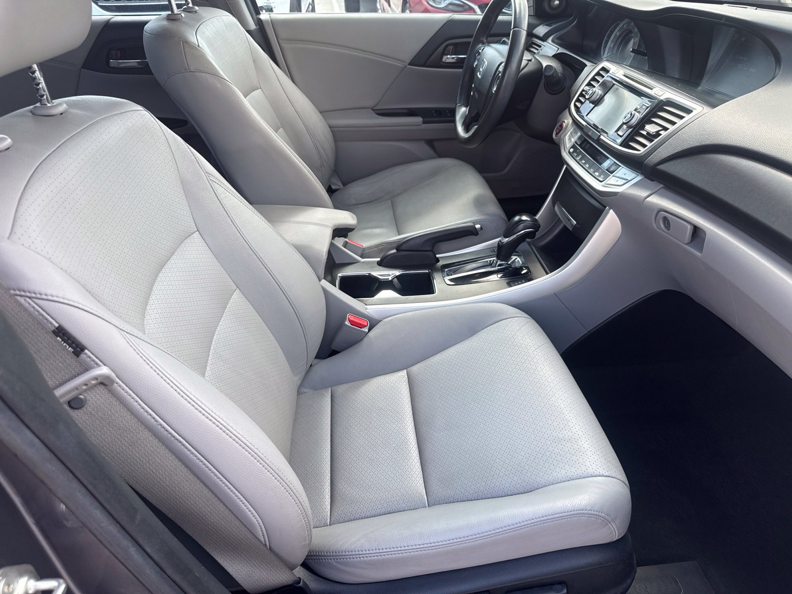 Used 2014 Honda Accord EX-L image 27