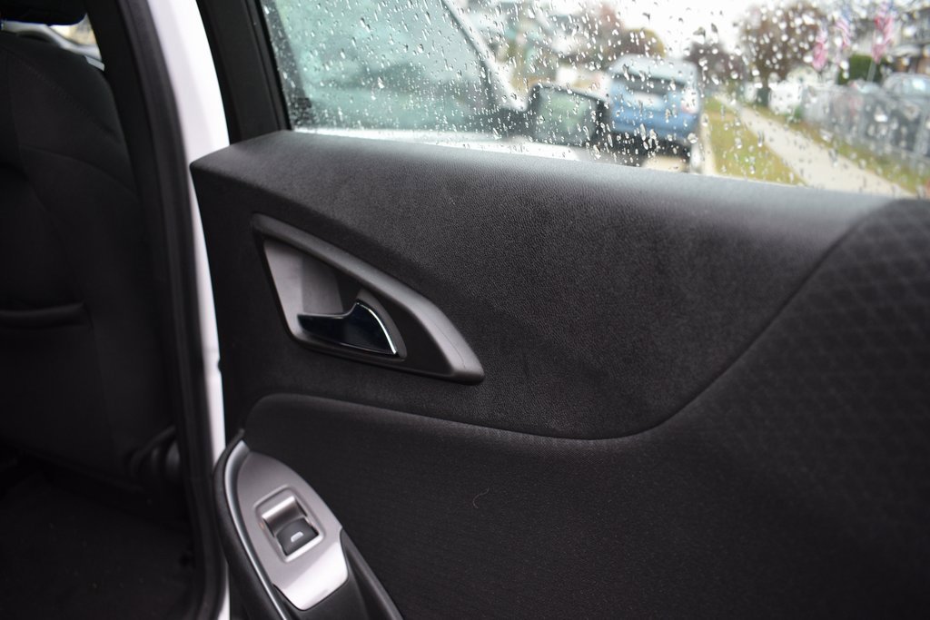 Used 2024 Chevrolet Malibu LT image 28