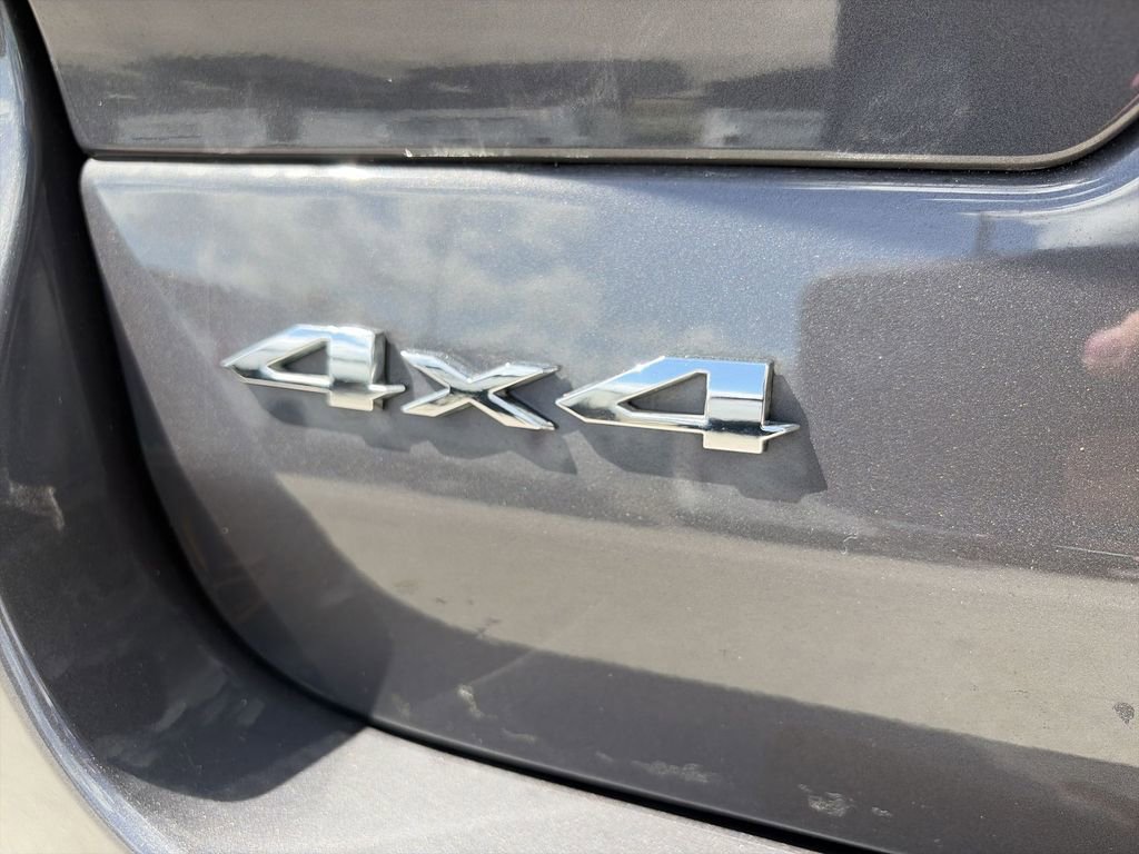 Used 2023 Jeep Grand Cherokee Limited image 39