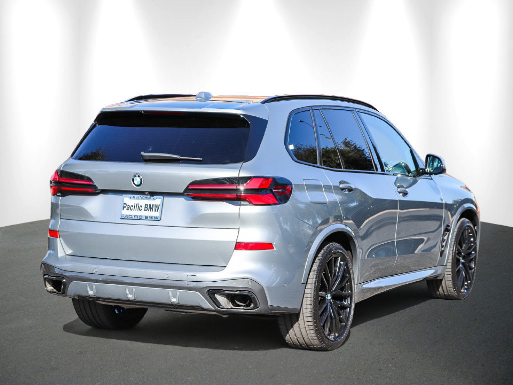 Certified 2024 BMW X5 sDrive40i w/ M Sport Package RWD image 6