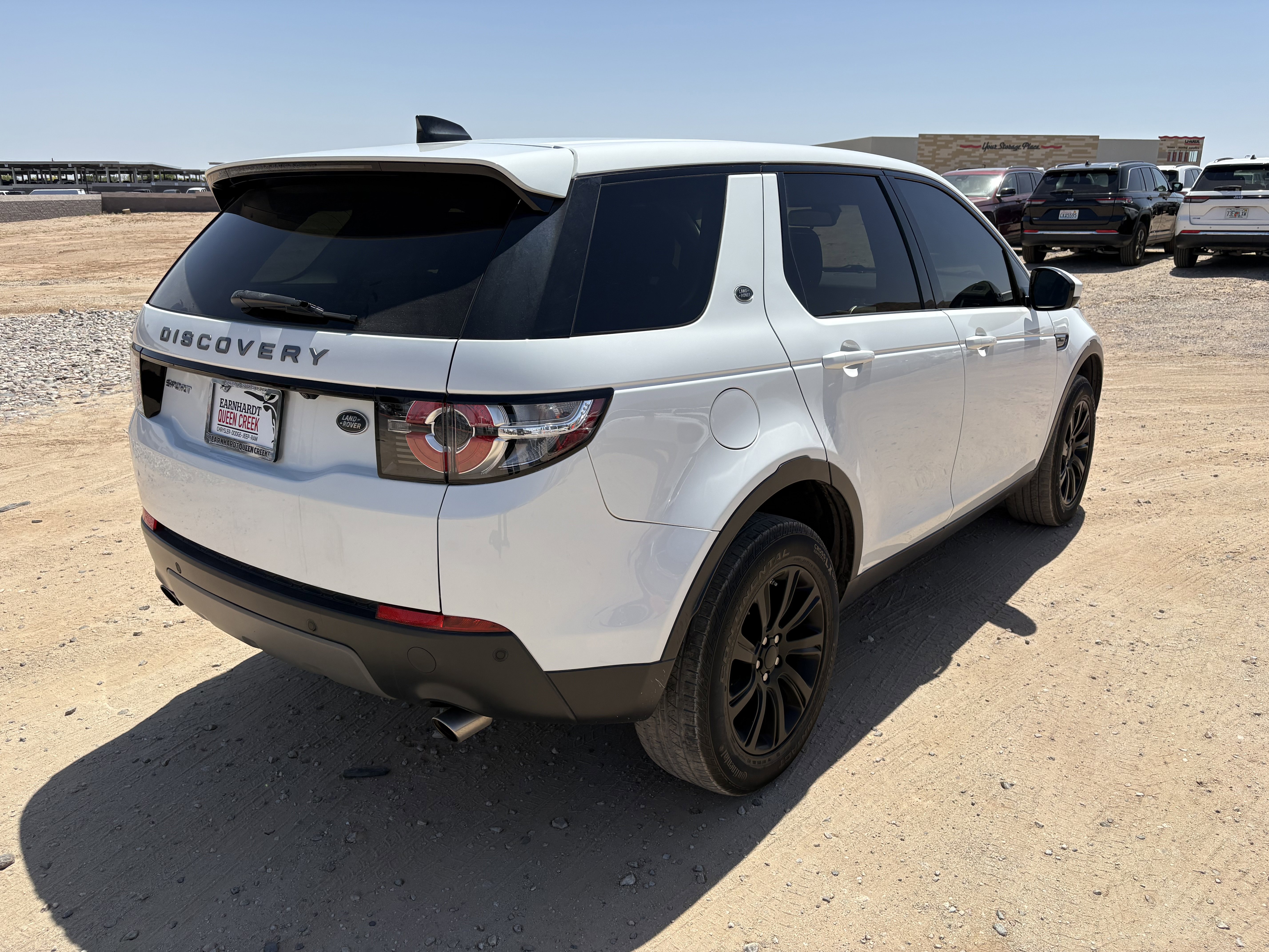 Used 2017 Land Rover Discovery Sport SE AWD/4WD image 5
