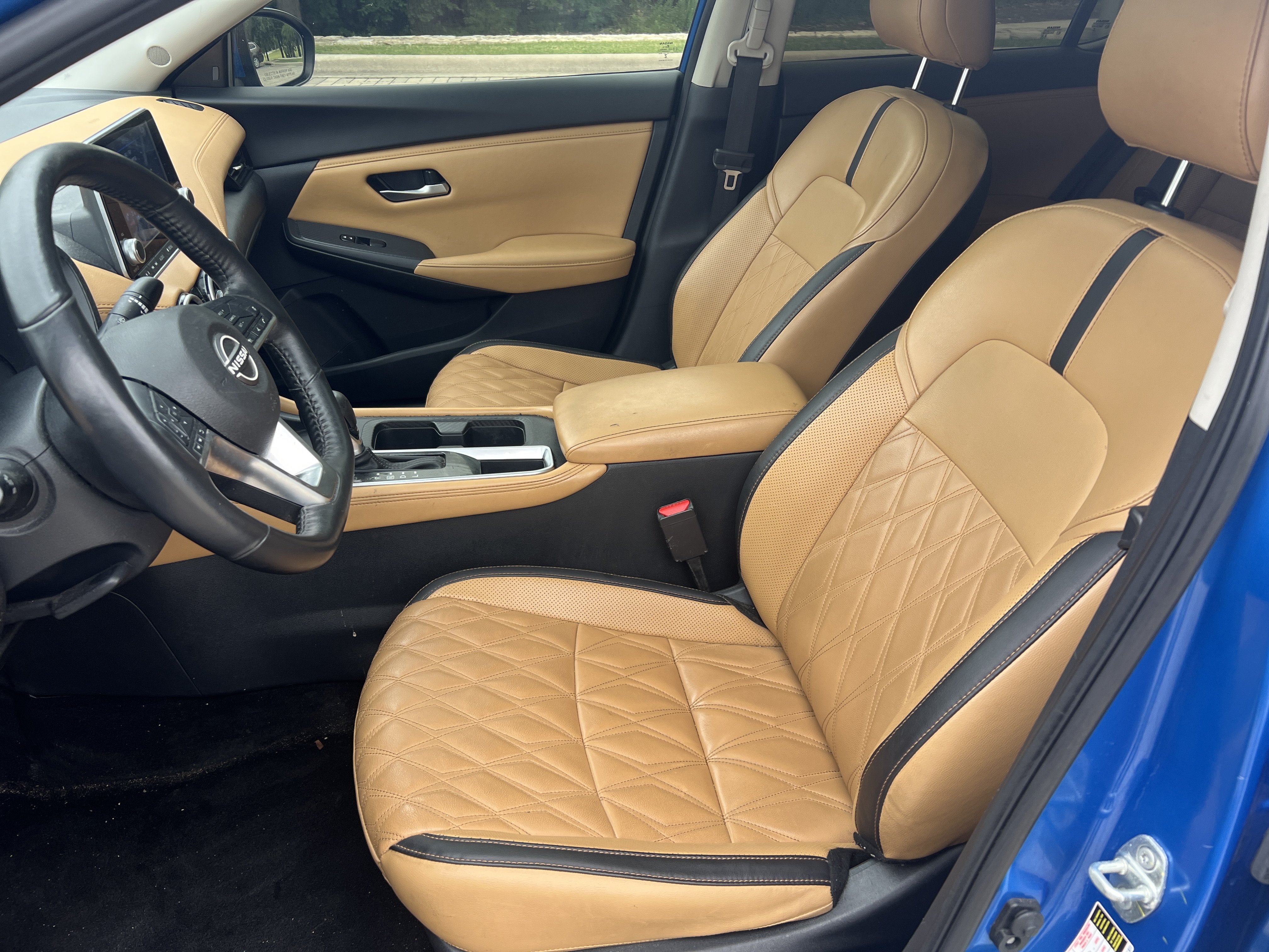 Used 2024 Nissan Sentra SV w/ SV Premium Package FWD image 15