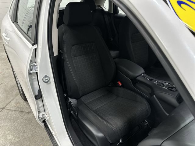 Used 2025 Honda HR-V LX image 24