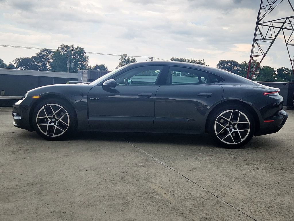 Certified 2025 Porsche Taycan image 2