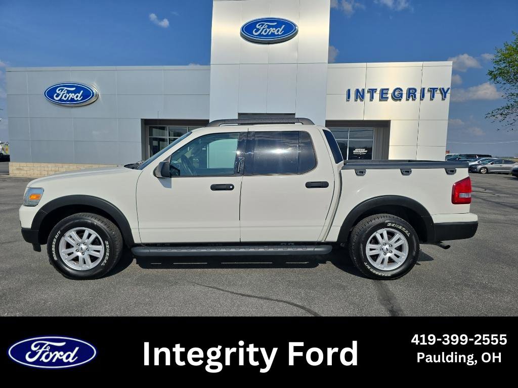 Used 2009 Ford Explorer Sport Trac XLT image 1