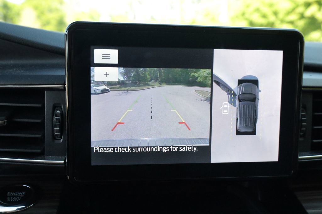 Used 2023 Ford Explorer Limited w/ Equipment Group 301A RWD image 25