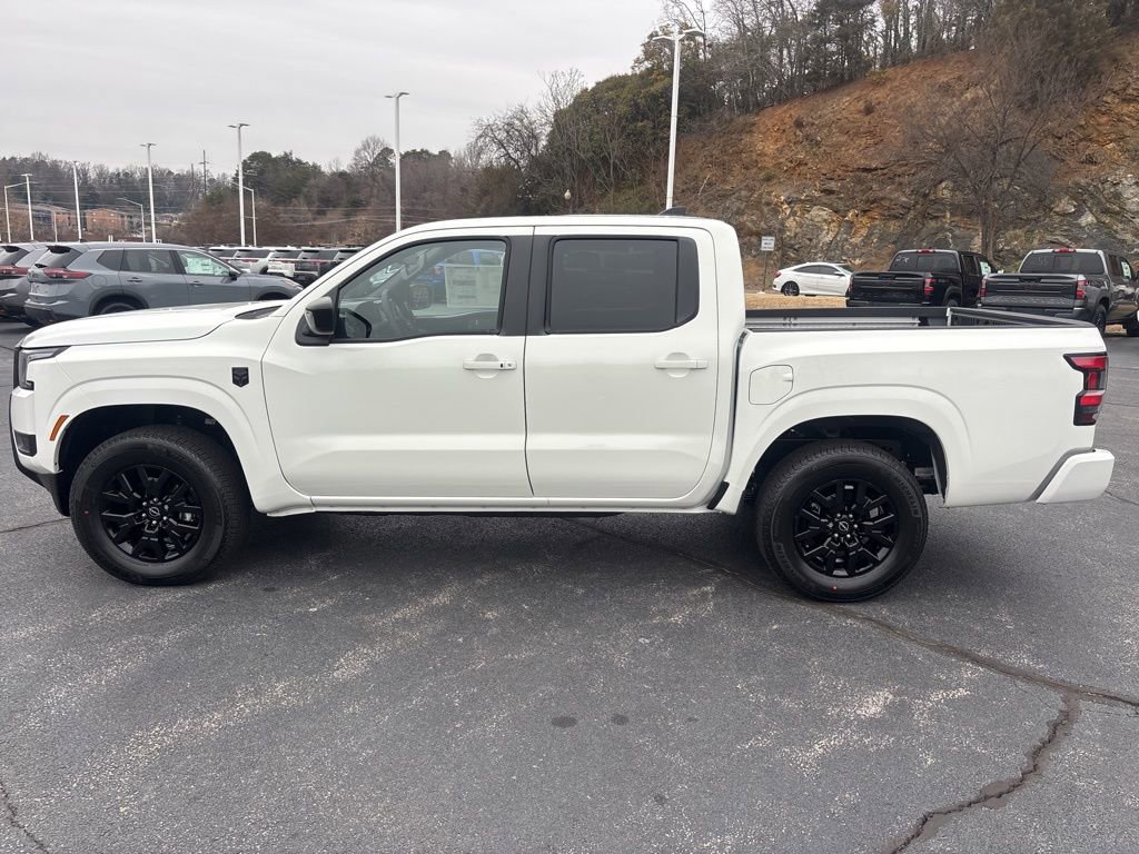 New 2026 Nissan Frontier 4x4 Crew Cab image 8