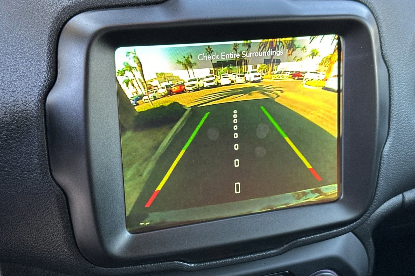 Used 2023 Jeep Renegade Latitude image 21