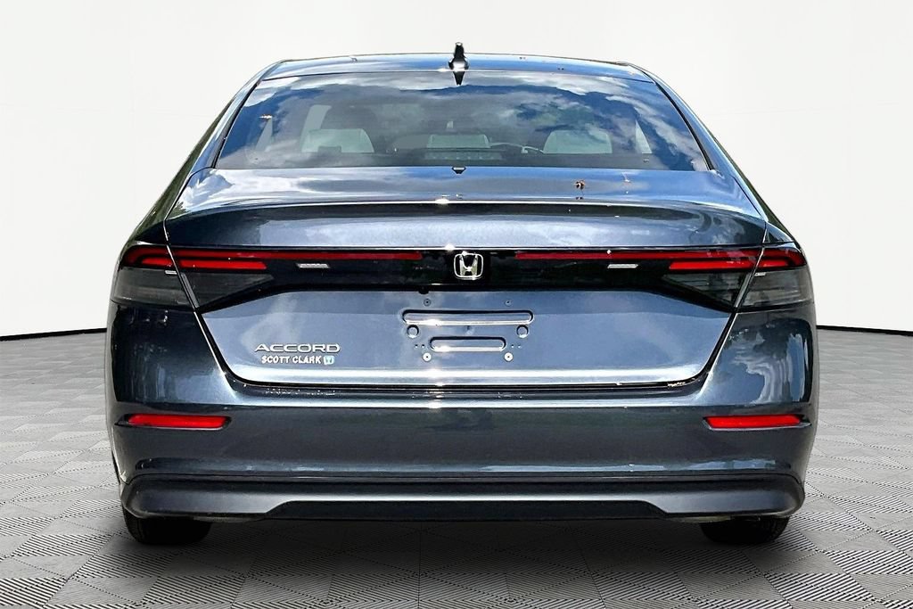 Used 2025 Honda Accord LX image 7