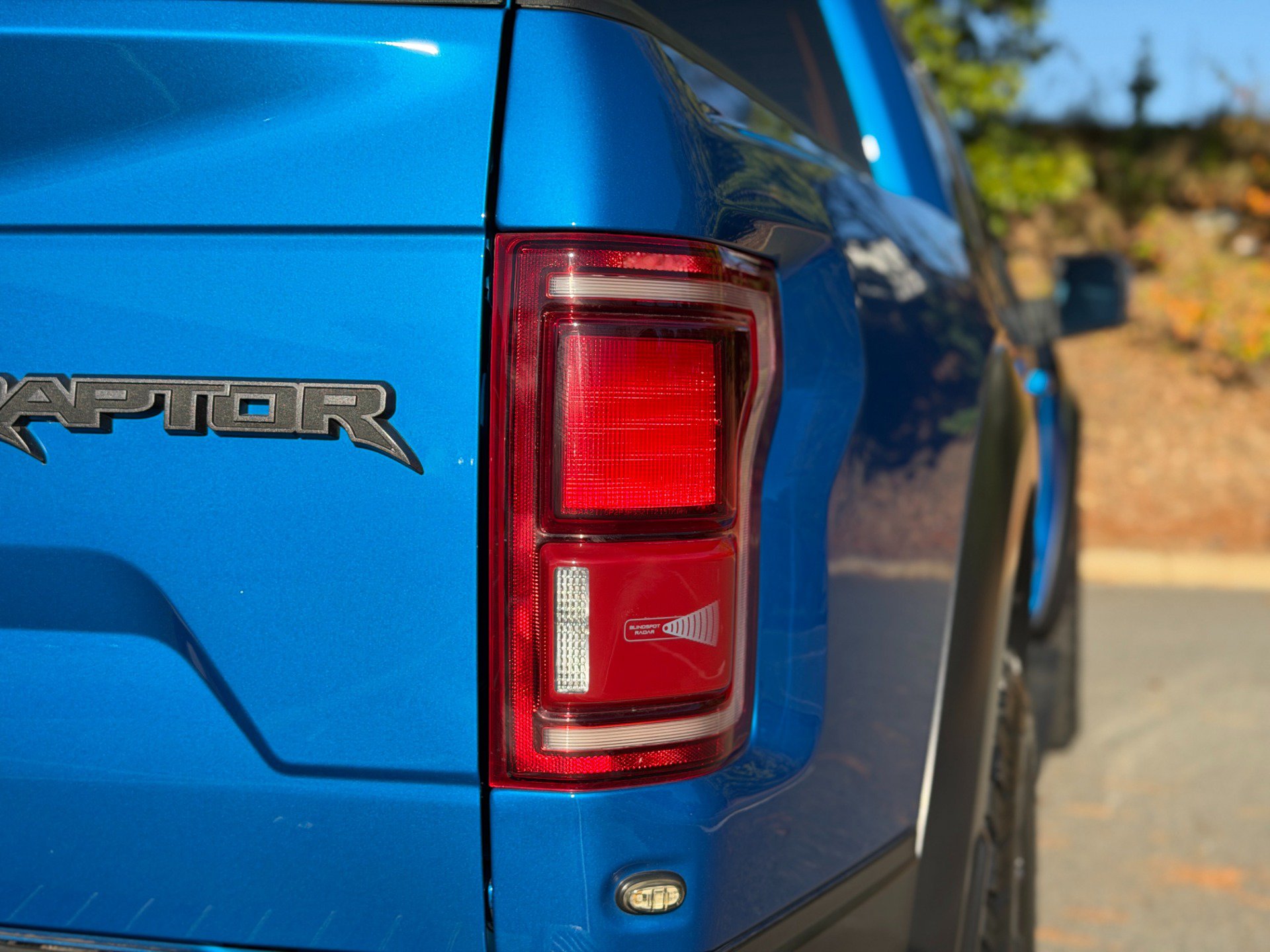 Used 2019 Ford F150 Raptor w/ Equipment Group 802A Luxury AWD/4WD image 27