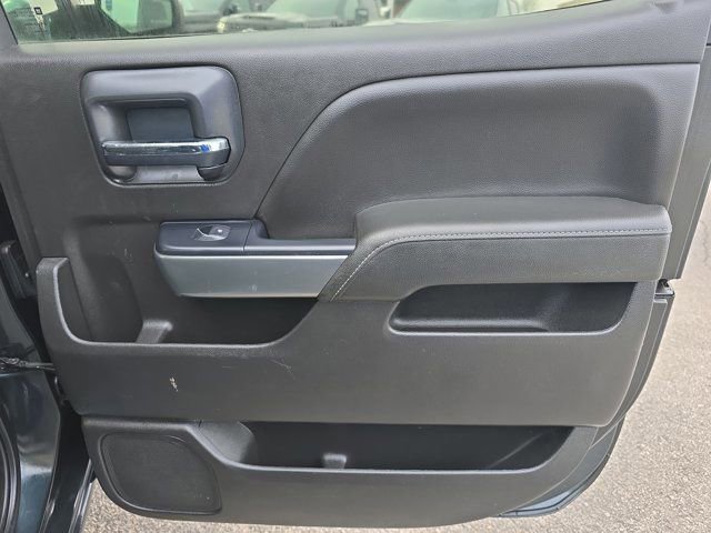 Used 2018 Chevrolet Silverado 1500 LT w/ All Star Edition image 15