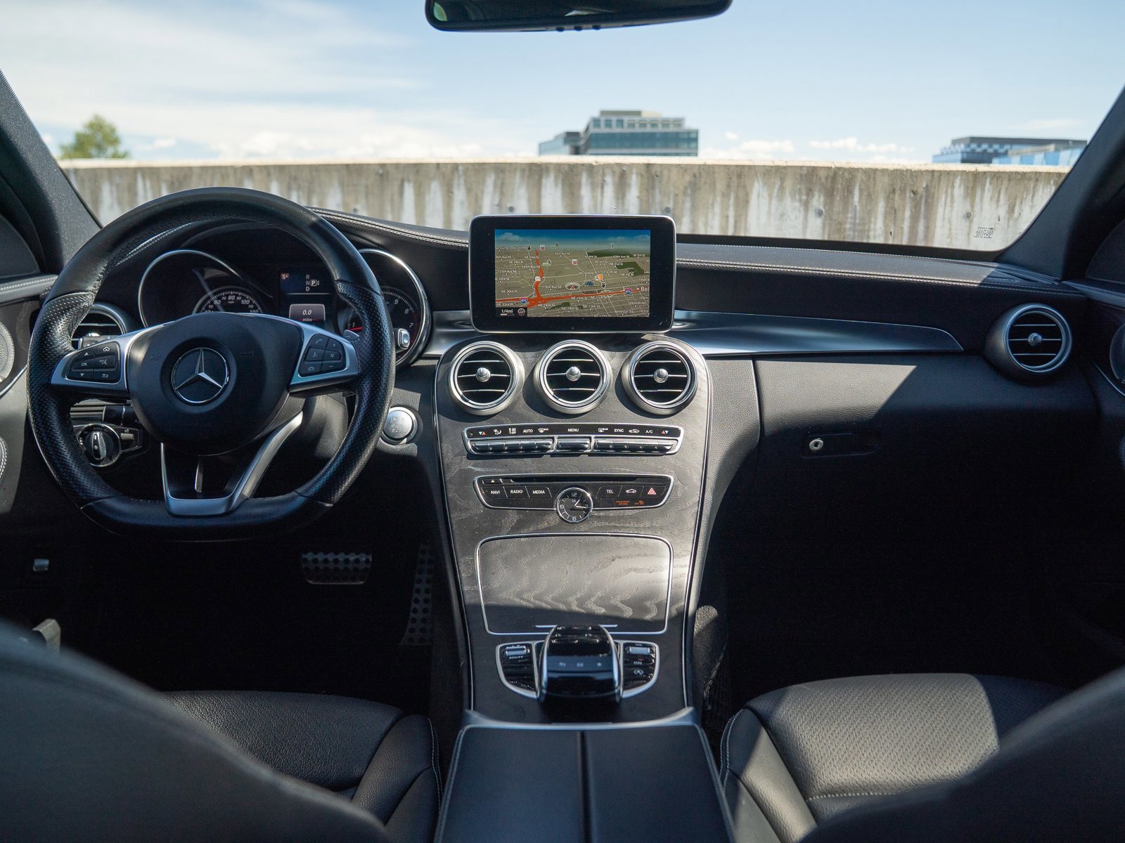 Used 2015 Mercedes-Benz C 300 4MATIC Sedan image 20