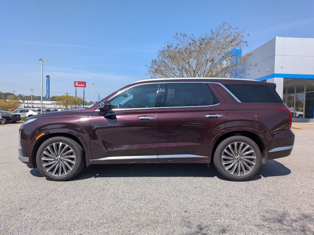 Used 2023 Hyundai Palisade Calligraphy w/ Cargo Package image 5
