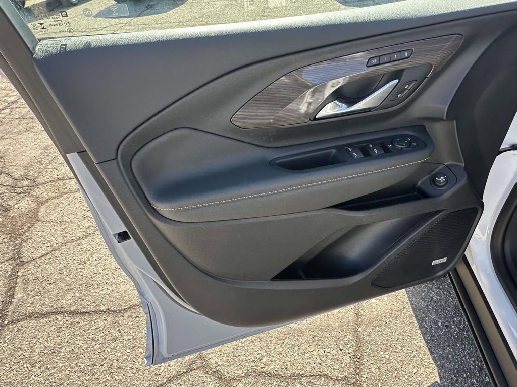 Certified 2024 GMC Terrain Denali w/ Denali Premium Package image 18