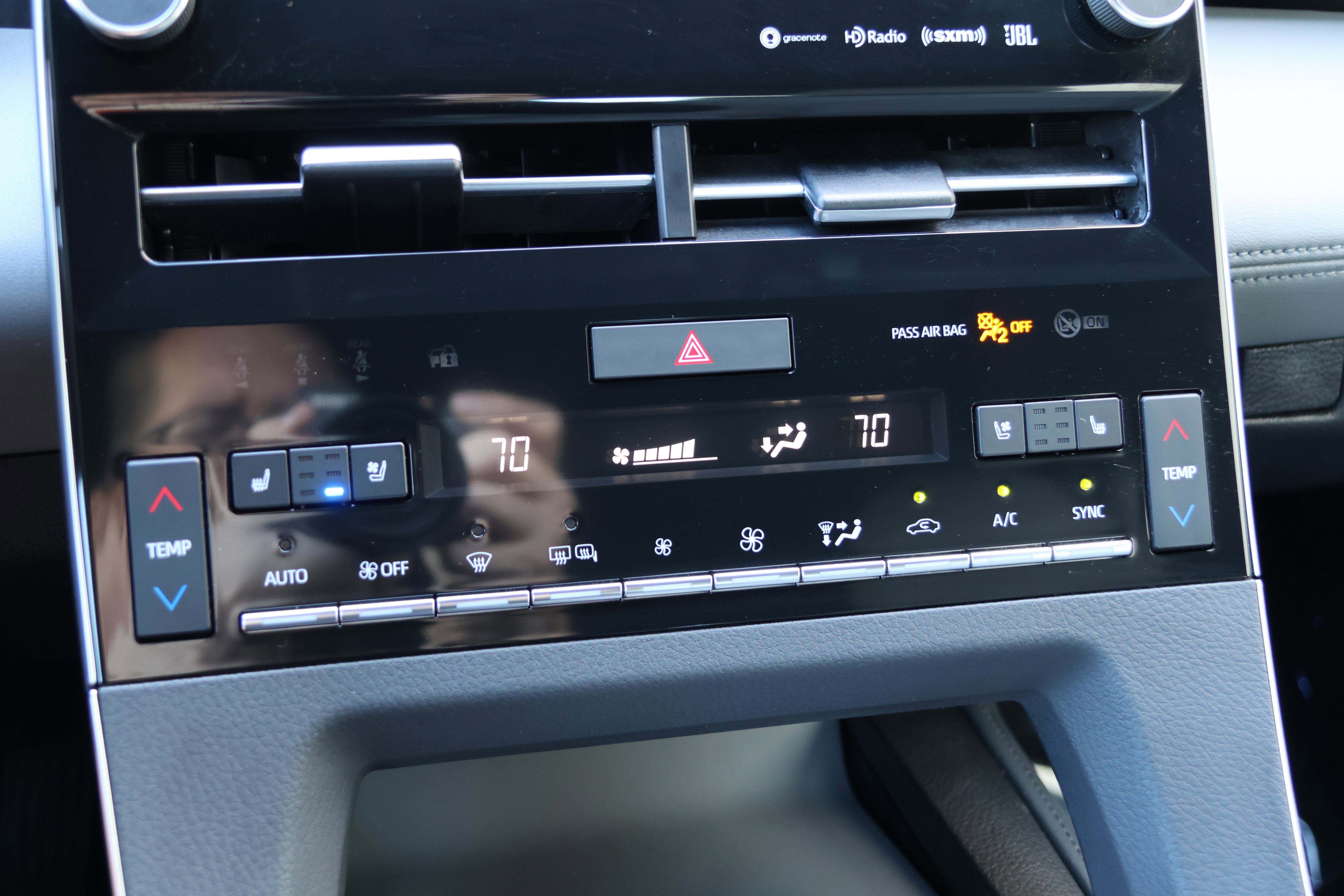 Used 2019 Toyota Avalon Limited w/ Advanced Safety Package image 26