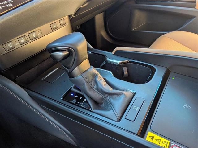 Used 2024 Lexus ES 350 w/ Premium Package image 11