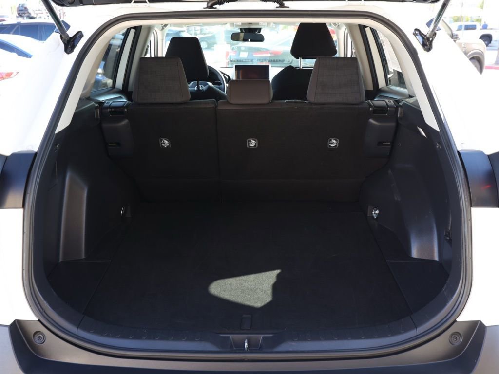 Used 2024 Toyota RAV4 LE image 16