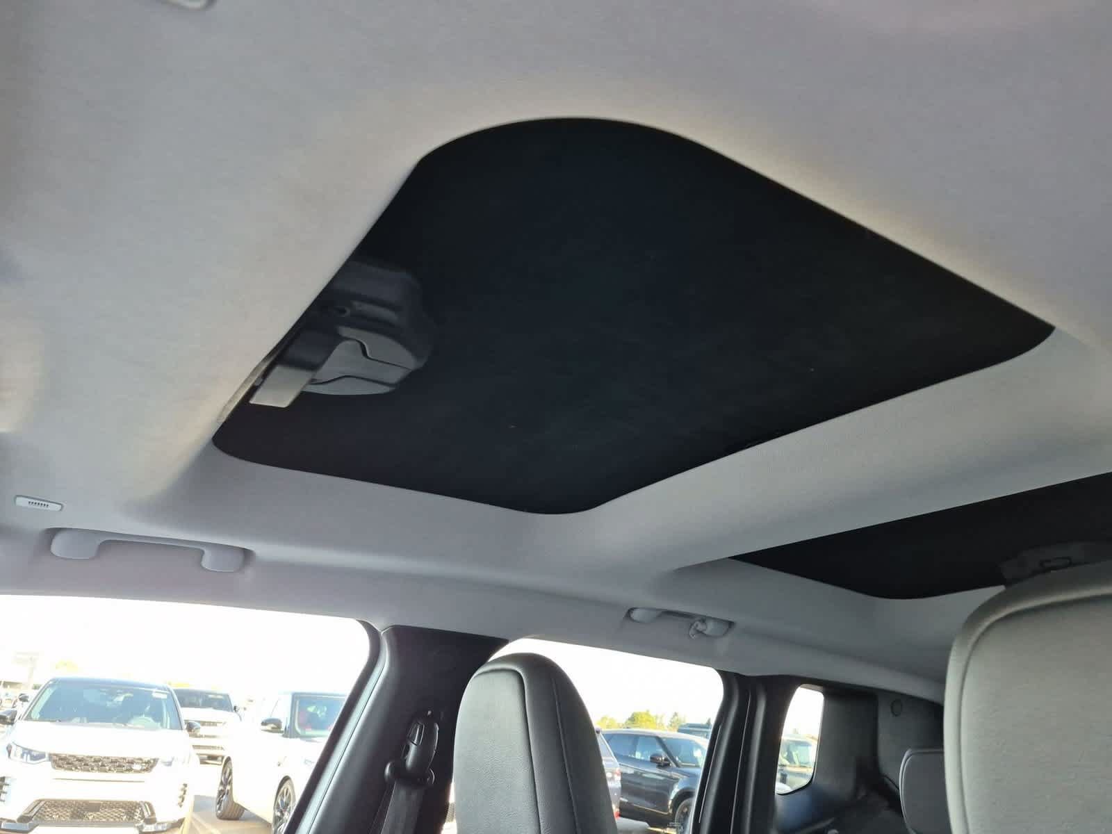 Used 2020 Jeep Renegade Limited AWD/4WD image 19