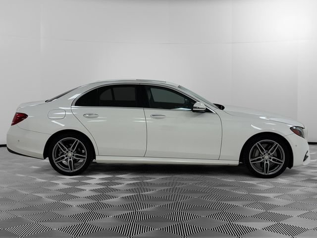 Used 2017 Mercedes-Benz E 300 4MATIC image 6