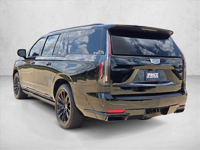 Used 2022 Cadillac Escalade ESV Sport Platinum w/ LPO, ONYX Package AWD/4WD image 8
