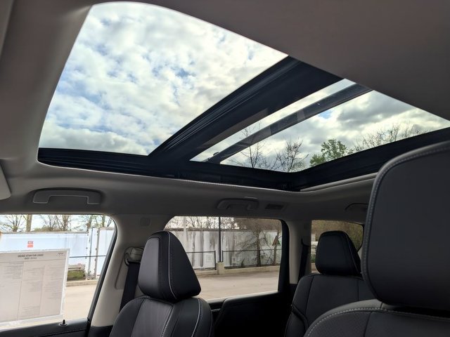 Certified 2026 INFINITI QX80 Luxe AWD/4WD image 19