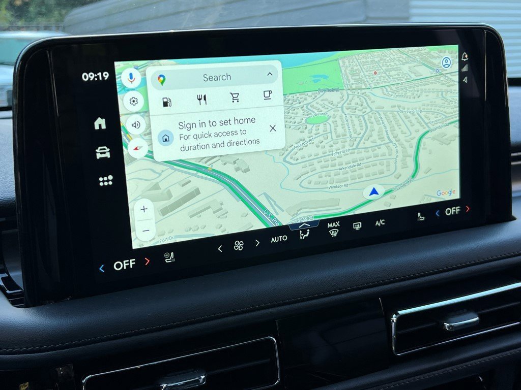 New 2026 Lincoln Aviator AWD image 21