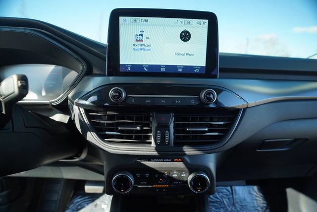 Used 2023 Ford Escape Active image 29