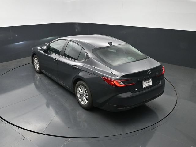 Used 2025 Toyota Camry LE FWD image 15