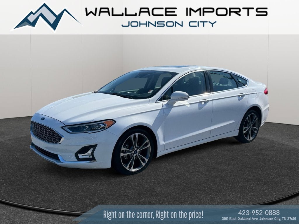 Used 2020 Ford Fusion Titanium AWD/4WD image 2