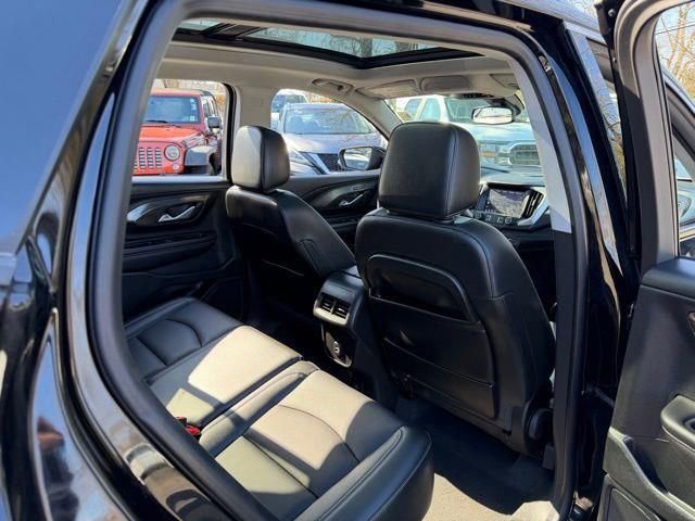 Used 2022 GMC Terrain SLT w/ Infotainment Package II AWD/4WD image 15