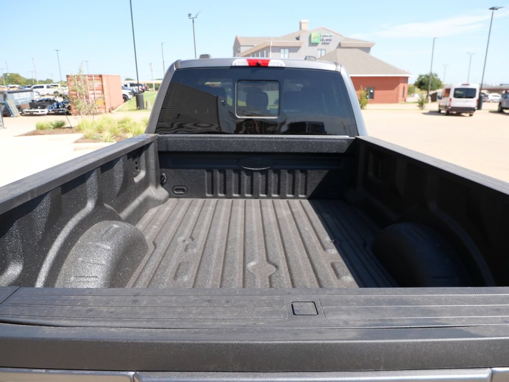 New 2026 Ford F350 Lariat w/ Black Appearance Package AWD/4WD image 7