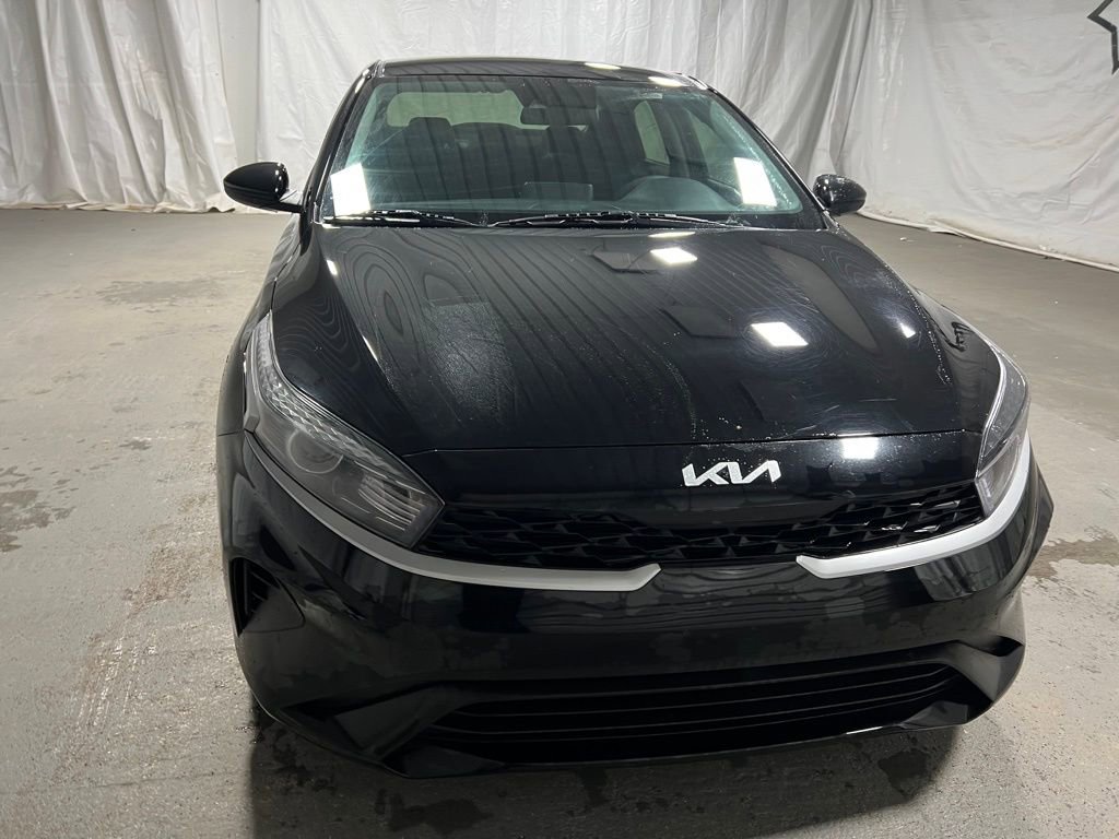 Used 2024 Kia Forte LX image 2