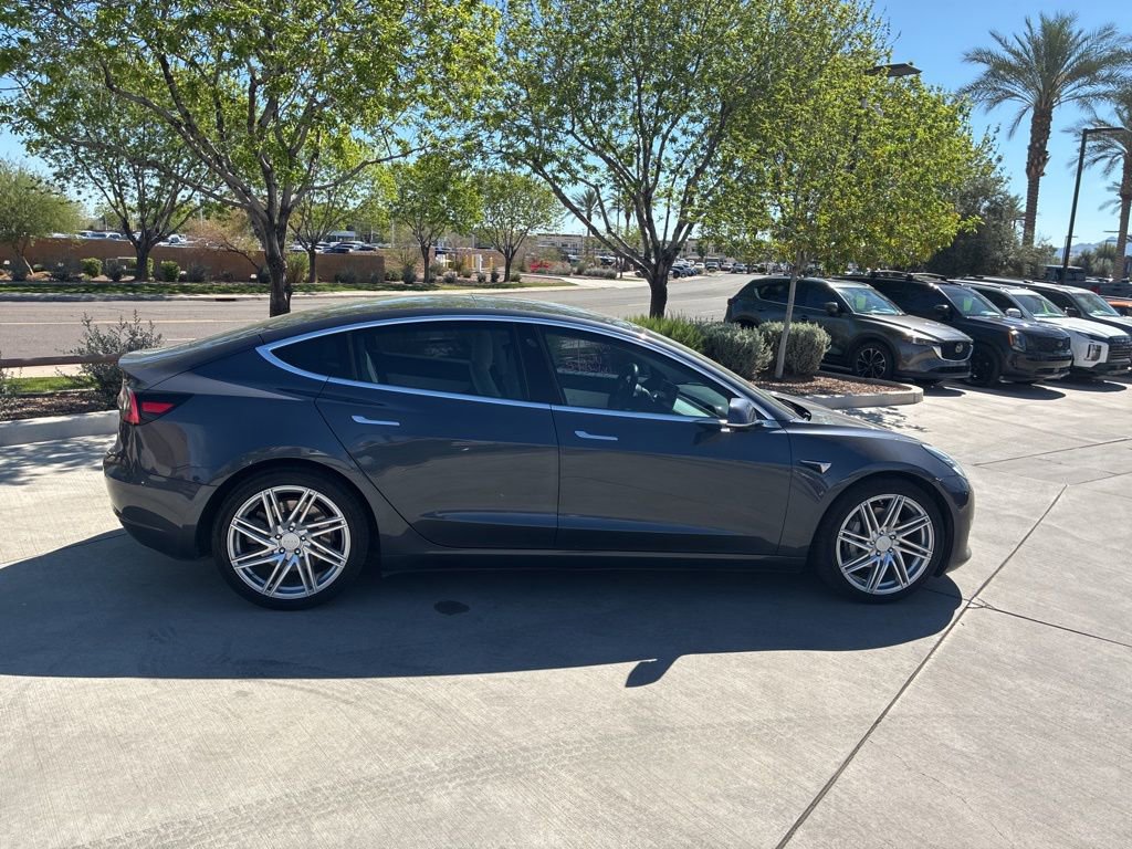 Used 2019 Tesla Model 3 Long Range image 3