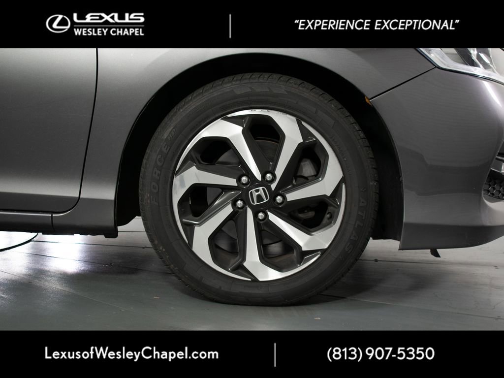 Used 2017 Honda Accord EX-L image 5
