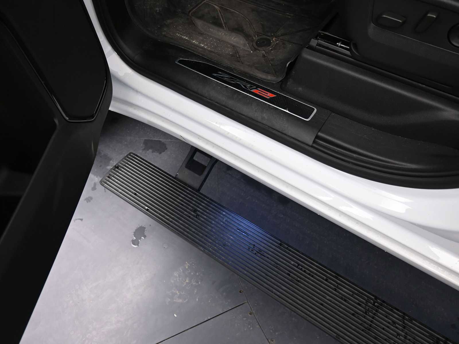 Used 2024 Chevrolet Silverado 1500 ZR2 image 11