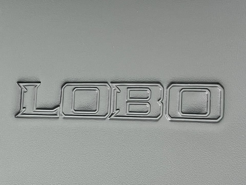 Used 2026 Ford Maverick Lobo AWD/4WD image 14