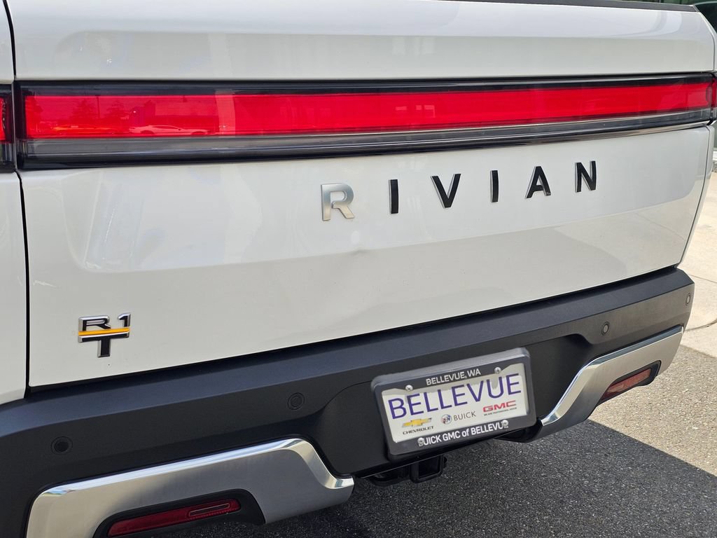 Used 2022 Rivian R1T Adventure AWD/4WD image 14