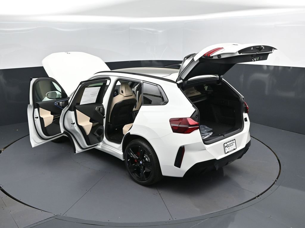 New 2026 BMW X3 xDrive30 w/ Premium Package image 2