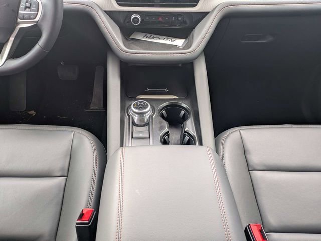 New 2025 Ford Explorer Active w/ Active Comfort Package image 19