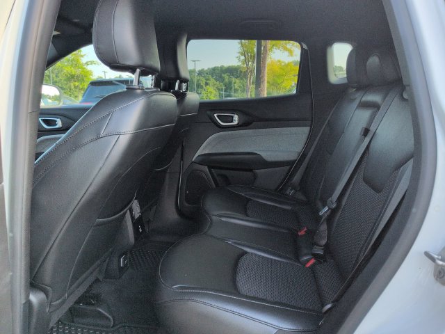 Certified 2023 Jeep Compass Latitude w/ Convenience Group AWD/4WD image 13