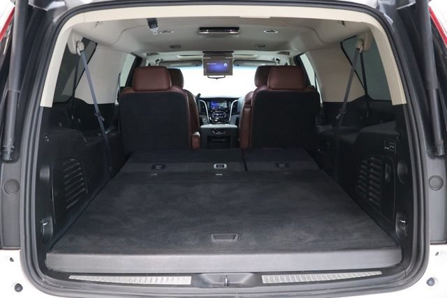 Used 2019 Cadillac Escalade ESV Luxury AWD/4WD image 35
