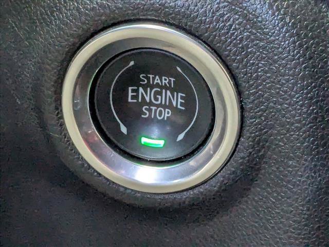 Used 2021 GMC Sierra 2500 Denali w/ Denali Ultimate Package image 18