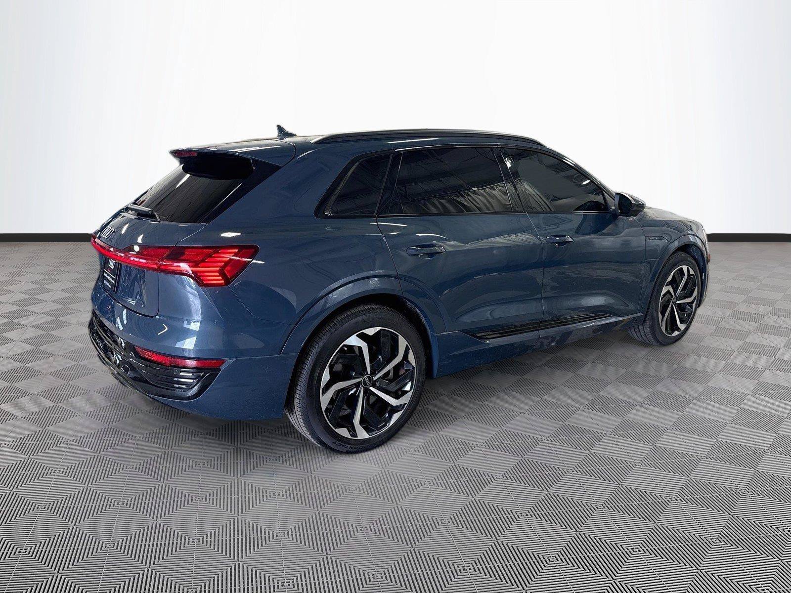 Certified 2024 Audi Q8 e-tron Prestige w/ Prestige Package AWD/4WD image 7