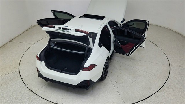 Used 2025 BMW i5 eDrive40i w/ M Sport Package image 83