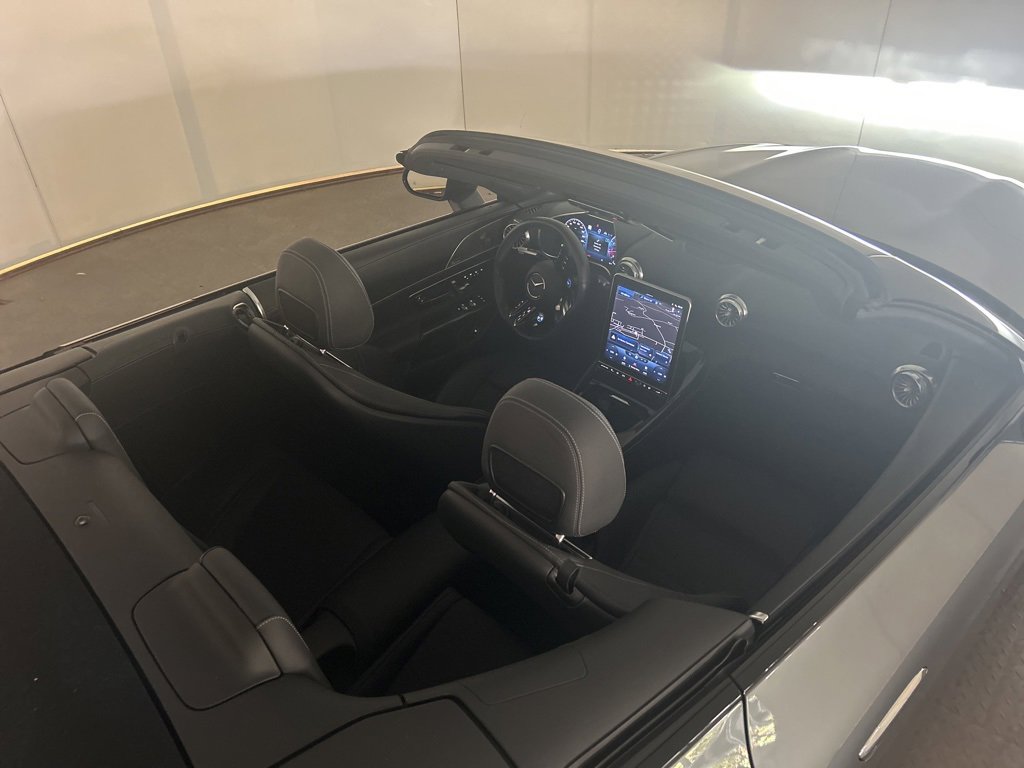 Used 2022 Mercedes-Benz SL 63 AMG 4MATIC image 33