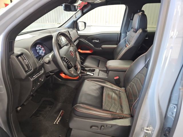 Used 2025 Nissan Frontier PRO-4X w/ Pro Premium Package AWD/4WD image 9