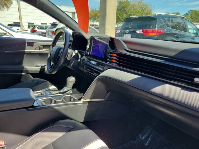 Used 2025 Toyota Camry SE w/ Convenience Package image 33
